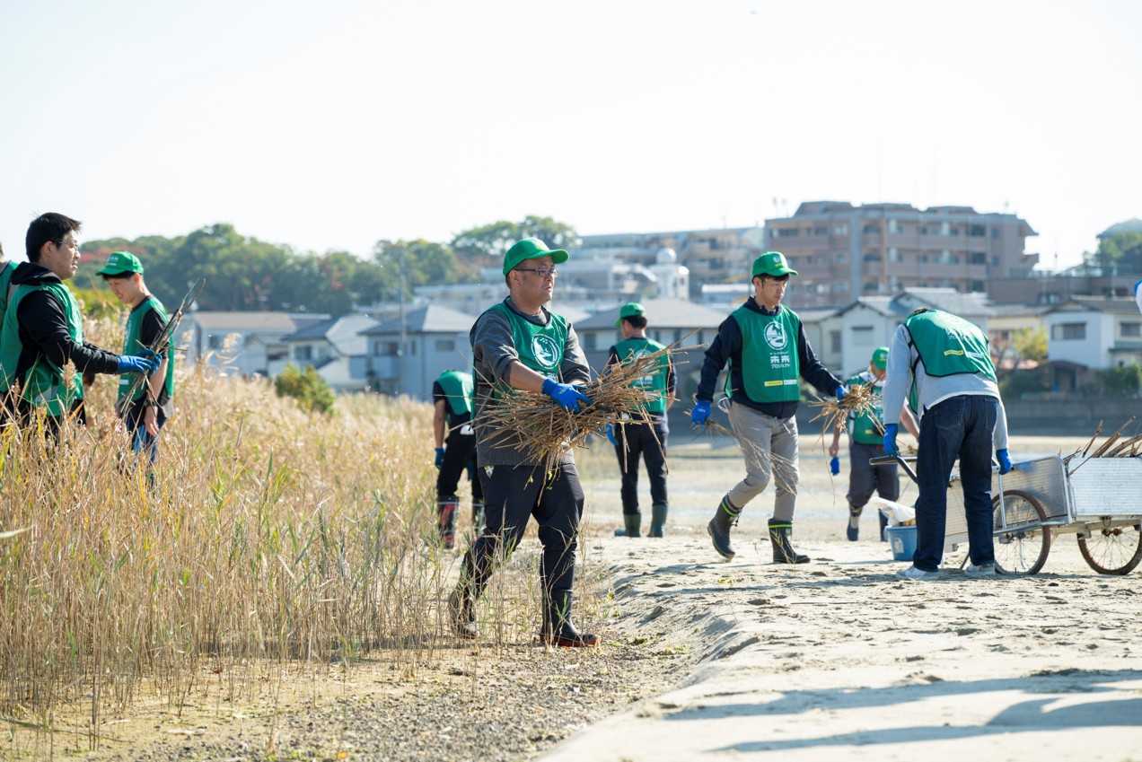 和白干潟クリーン作戦開始