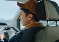 みんなの新しい毎日が、走りだしてる。夏も冬も、これ一本。次世代オールシーズンタイヤ